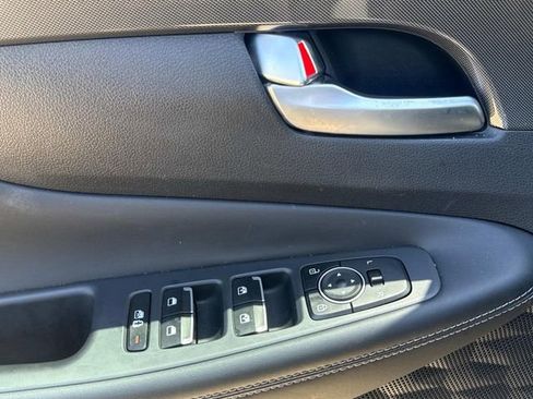 Used 2023 Hyundai Santa Fe SEL w/ Premium Package FWD image 28
