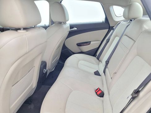 Used 2014 Buick Verano Convenience image 18