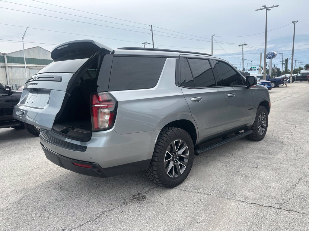 Used 2023 Chevrolet Tahoe Z71 w/ Luxury Package AWD/4WD image 29