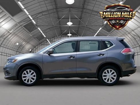 Used 2016 Nissan Rogue S AWD/4WD image 8