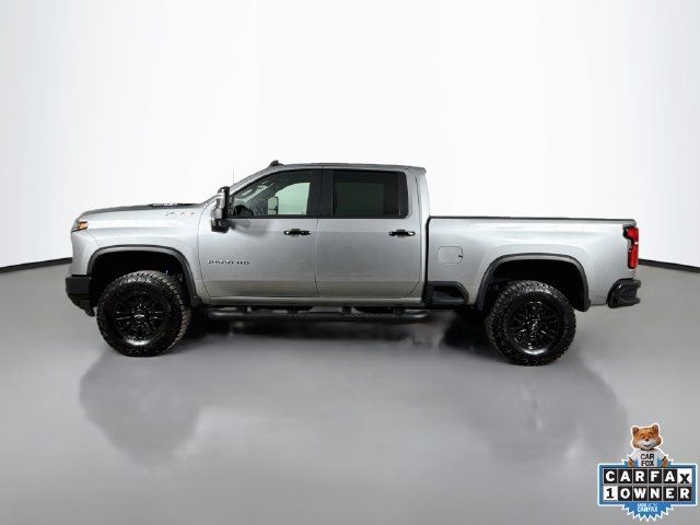Used 2025 Chevrolet Silverado 2500 ZR2 w/ Technology Package AWD/4WD image 10