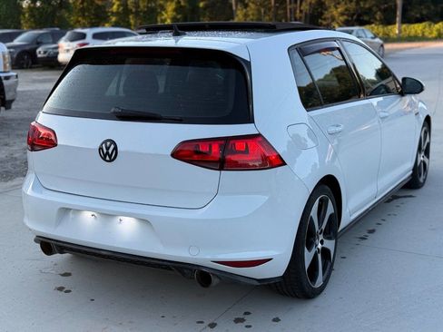 Used 2015 Volkswagen GTI SE w/ Lighting Package (SEL) FWD image 9