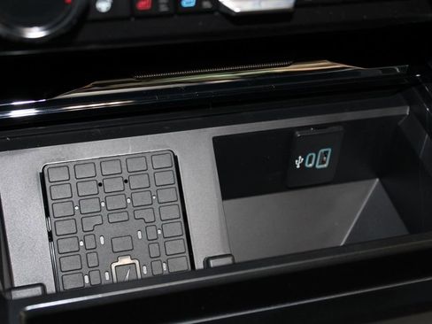 New 2026 Ford F250 Lariat w/ Black Appearance Package image 49