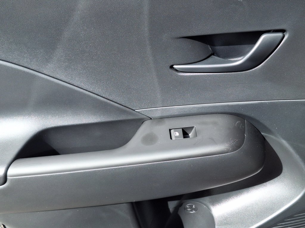 New 2027 Hyundai Kona SEL Sport AWD/4WD image 13