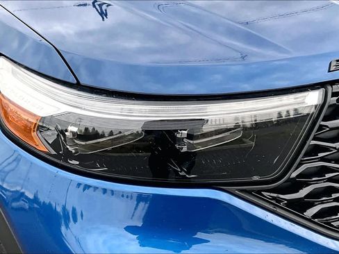 Used 2021 Ford Explorer ST w/ ST Street Pack image 41