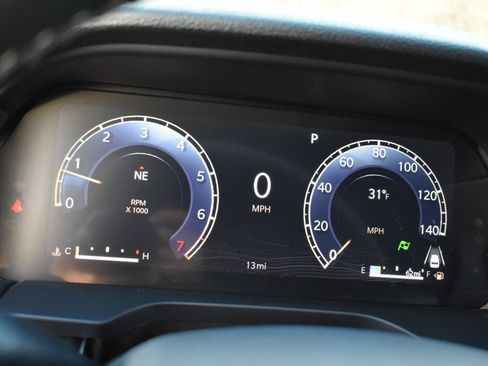 New 2025 Jeep Grand Cherokee Altitude AWD/4WD image 15