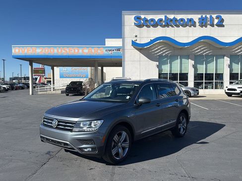 Used 2021 Volkswagen Tiguan SEL w/ 3rd Row Seat Package image 1