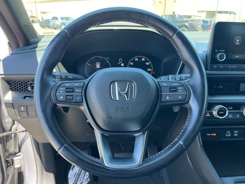 Used 2024 Honda CR-V Sport image 18