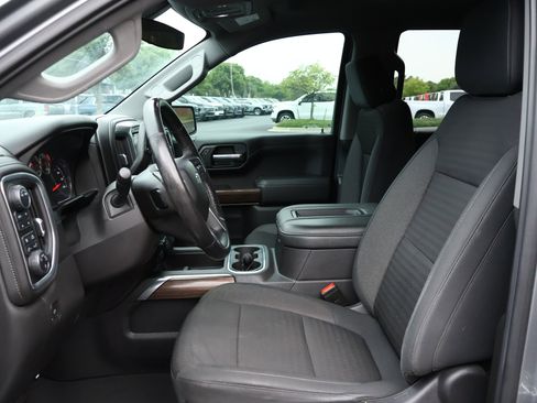 Used 2021 Chevrolet Silverado 1500 LT Trail Boss w/ LPO, Dark Essentials Package AWD/4WD image 10