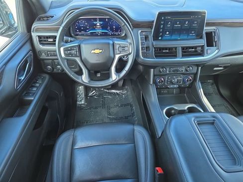 Used 2023 Chevrolet Suburban LT image 13