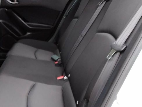 Used 2018 MAZDA MAZDA3 Sport image 8
