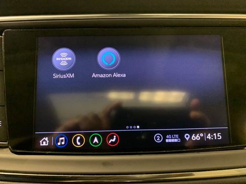 Used 2020 Buick Enclave Premium w/ Sun and Sites Package image 28