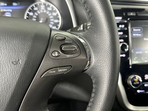 Used 2024 Nissan Murano SV w/ SV Midnight Edition Package image 27