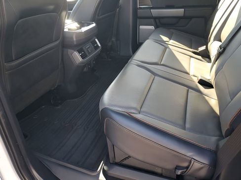 Used 2025 Ford F150 Lariat w/ Equipment Group 502A High image 20