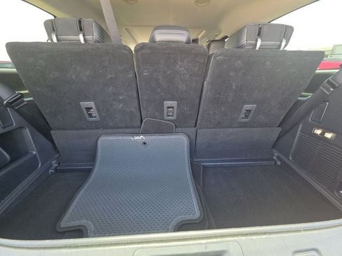Used 2025 Ford Expedition Platinum AWD/4WD image 20