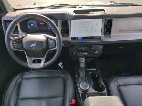 Used 2025 Ford Bronco Outer Banks AWD/4WD image 30