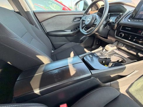 Used 2023 Nissan Rogue S FWD image 16