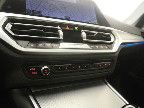 Certified 2022 BMW 330i Sedan w/ Premium Package 2 image 26