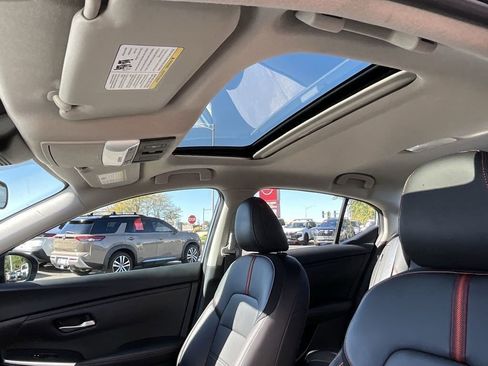 Certified 2024 Nissan Sentra SR w/ SR Premium Package image 50