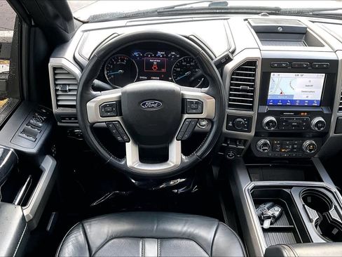 Used 2020 Ford F250 Platinum w/ FX4 Off-Road Package image 6