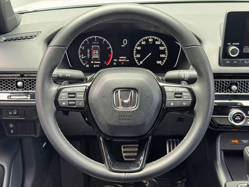 Used 2023 Honda Civic Sport image 18
