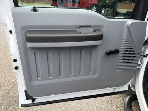 Used 2015 Ford F350 XL RWD image 16