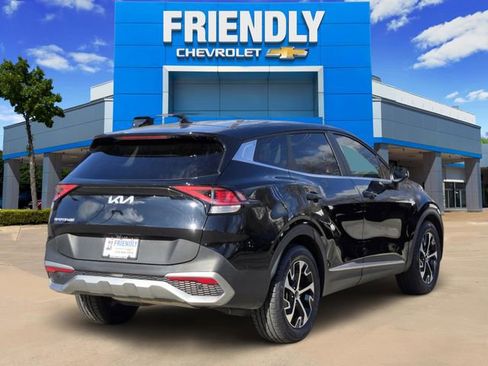 Used 2023 Kia Sportage EX image 7