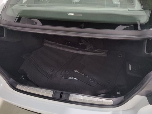 Used 2022 Lexus LS 500 F Sport image 9