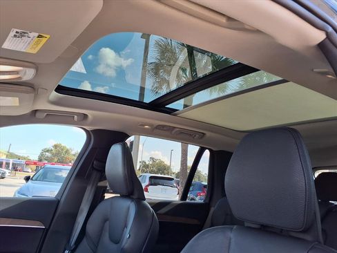 Certified 2024 Volvo XC90 B6 Core image 25