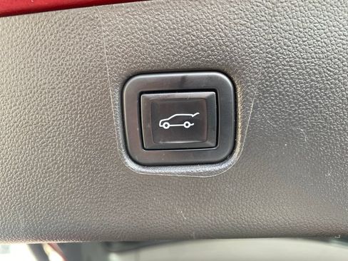 Used 2022 Chevrolet Blazer RS w/ Enhanced Convenience Package AWD/4WD image 23