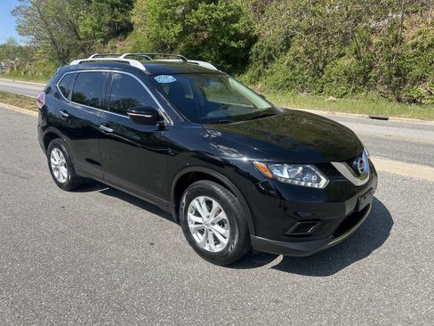 Used 2014 Nissan Rogue SV AWD/4WD image 9