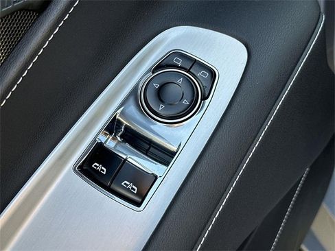 Used 2025 Chevrolet Corvette Z06 image 21