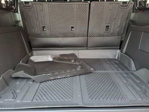 Used 2024 Ford Bronco Wildtrak AWD/4WD image 9