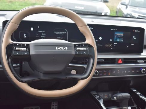 New 2026 Kia Sorento SX Prestige AWD/4WD image 23