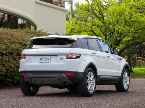 Used 2015 Land Rover Range Rover Evoque Pure Plus AWD/4WD image 36