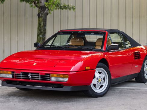 Used 1989 Ferrari Mondial T image 3