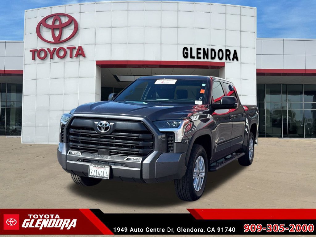 Certified 2026 Toyota Tundra SR5 w/ SR5 Convenience Package AWD/4WD image 4
