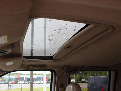 Used 2004 Ford F350 Lariat image 30