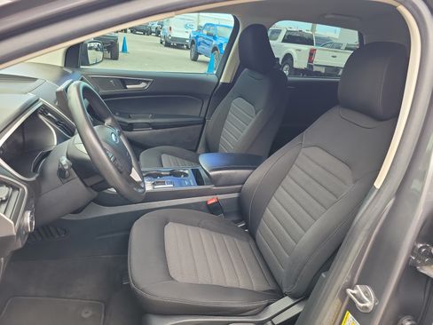 Used 2021 Ford Edge SE FWD image 19