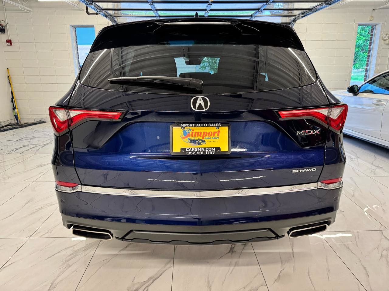 Used 2023 Acura MDX w/ Technology Package AWD/4WD image 6