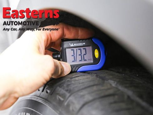 Used 2022 Lincoln Corsair FWD w/ Equipment Group 101A image 28