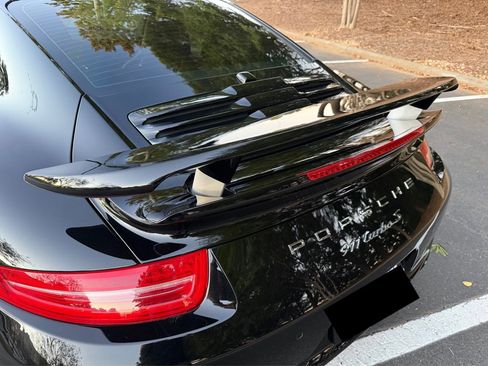 Used 2015 Porsche 911 Turbo S image 20