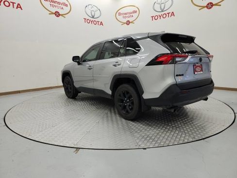 Used 2025 Toyota RAV4 LE FWD image 6