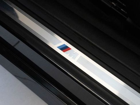 Used 2022 BMW M440i Convertible image 15