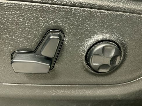 Certified 2020 RAM 1500 Big Horn image 10