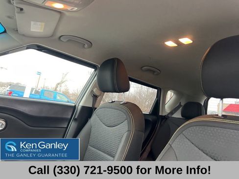 Used 2016 Kia Soul + image 42