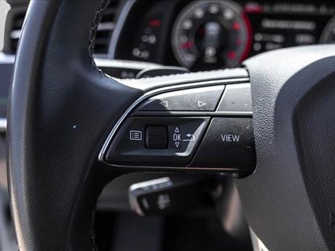 Used 2022 Audi Q8 Premium AWD/4WD image 14