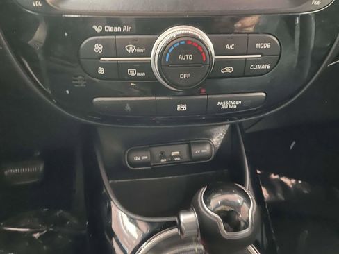 Used 2016 Kia Soul + w/ Audio Package image 39