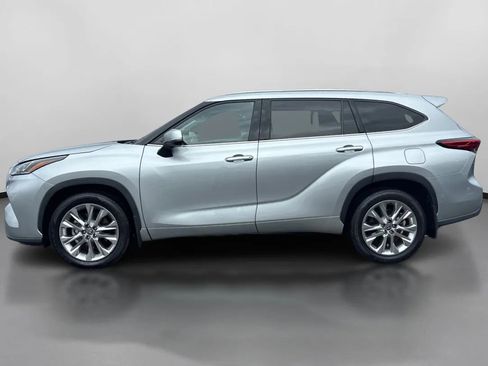 Used 2021 Toyota Highlander Limited image 5