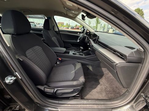 New 2026 Kia K5 LXS FWD image 31